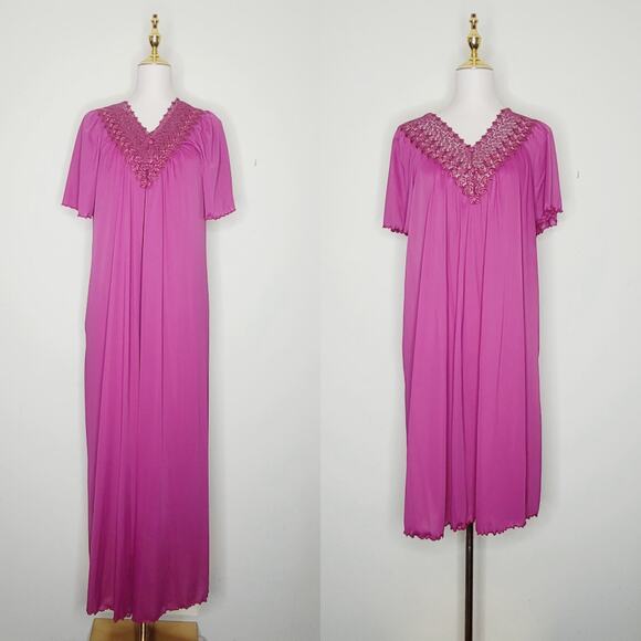 Vtg M Shadowline Fuchsia Peignoir Chemise Set Nylon‎ Floral Embroidered V Neck - Picture 1 of 14